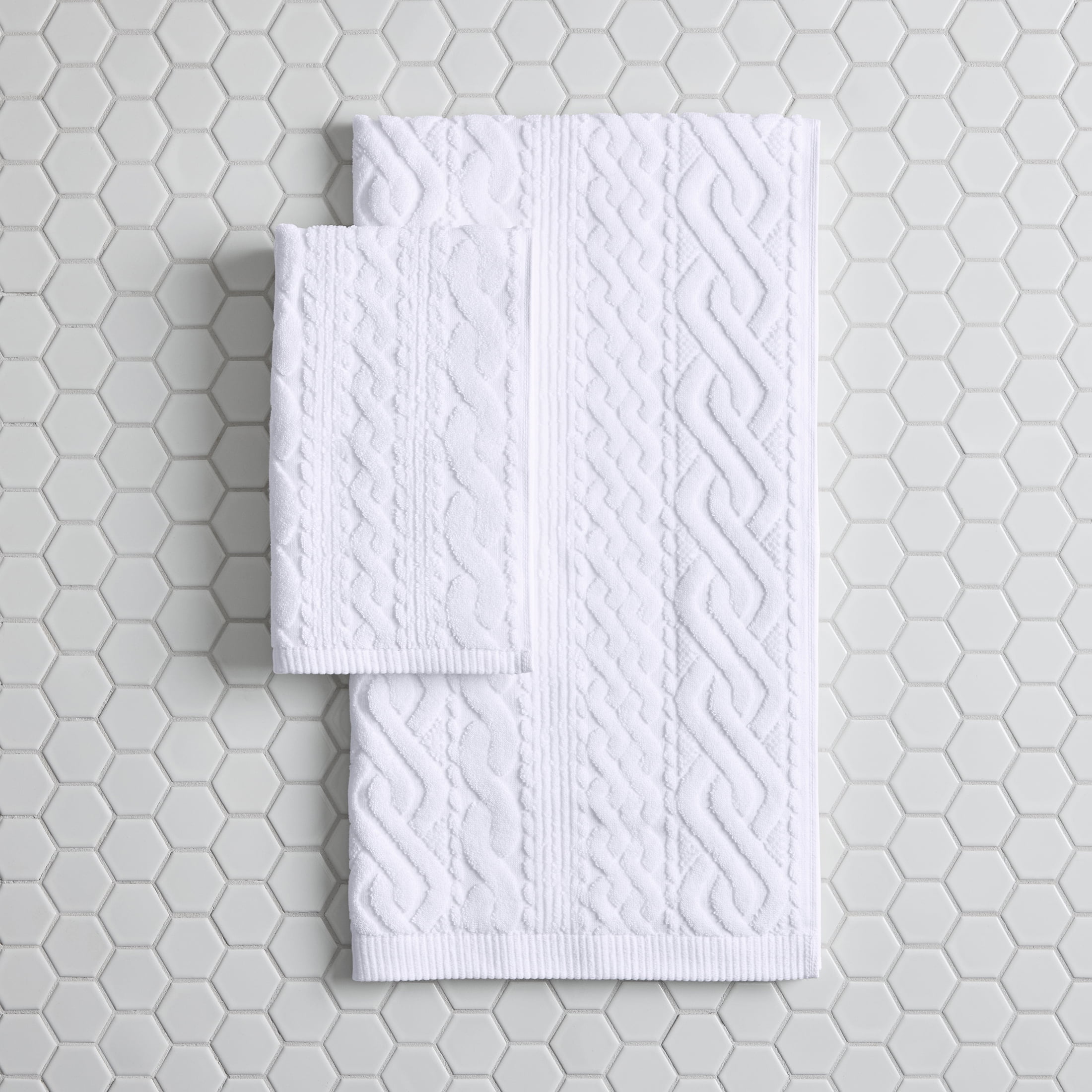 Better Homes & Gardens Signature Soft Holiday Decor 2PK Bath Towel, Cable Knit