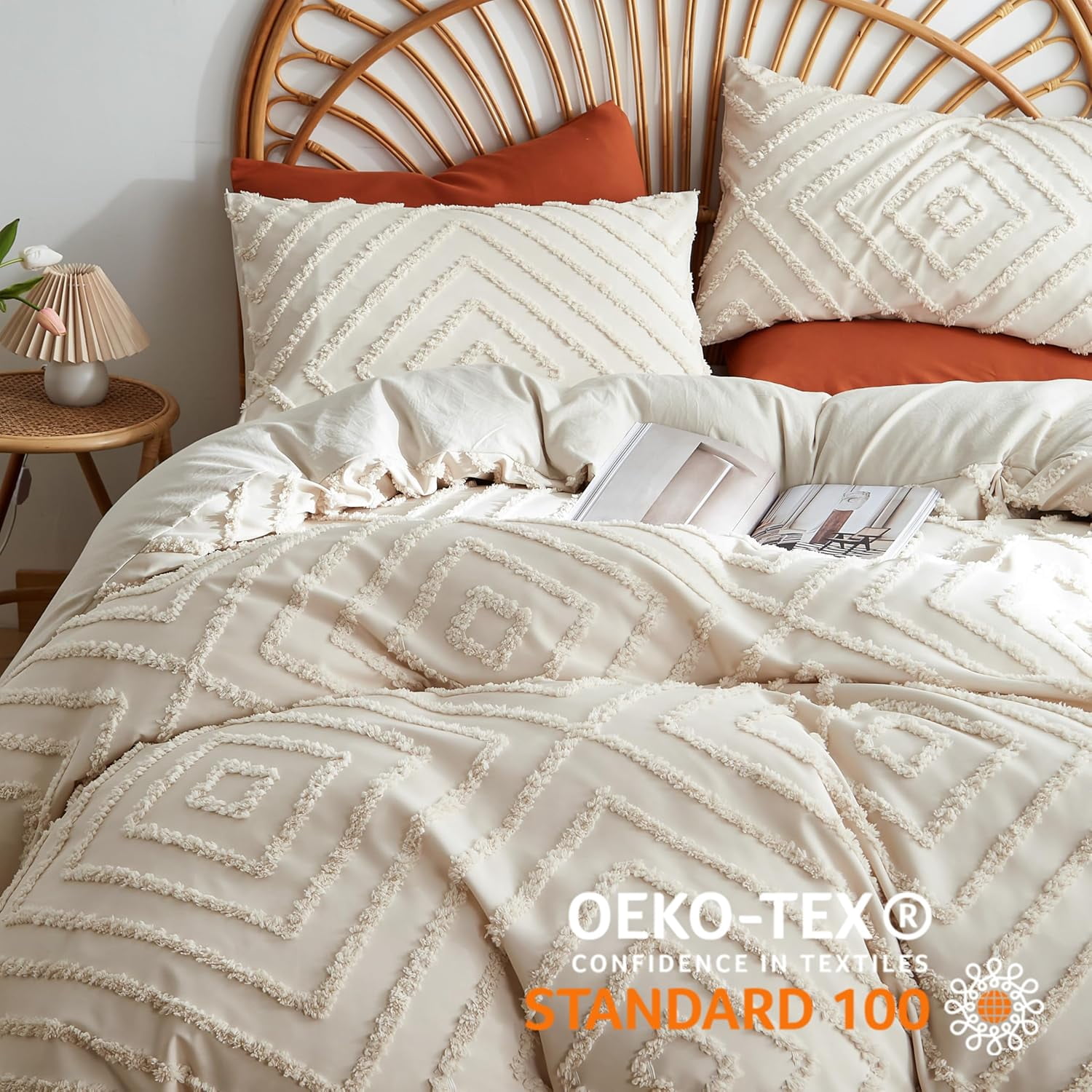 JOLUSERE Jacquard Geometric Pattern Tufted Duvet Cover Queen Set, 3 Pieces Boho Ultra Soft Embroidery Bedding Set, Beige