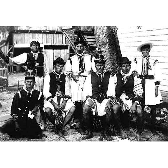 Group of Seminole Braves Fine art canvas print (20" x 30")