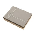 thumbnail image 2 of Colección de cajas de regalo con estilo para eventos especiales Gris y blanco, 2 of 9