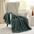 thumbnail image 2 of Manta polar Bedsure Mallard Green para sofá 130 x 150 cm, 2 of 8