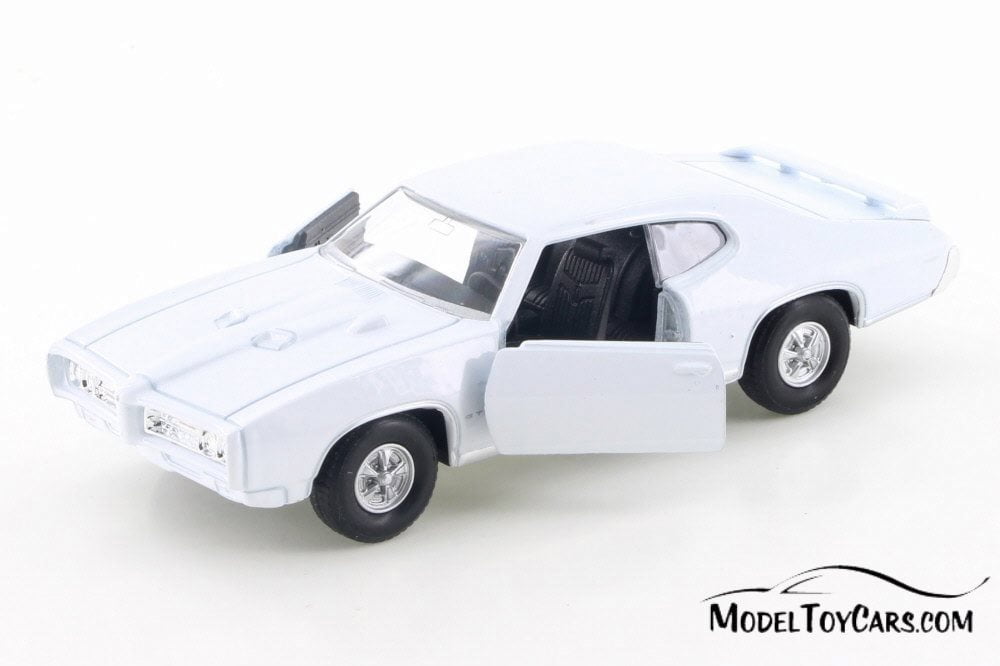 4.5" Welly 1969 Pontiac GTO Diecast Toy Car 43714D Blue 4.5" Welly 1969 Pontiac GTO Diecast Toy Car 43714D Blue