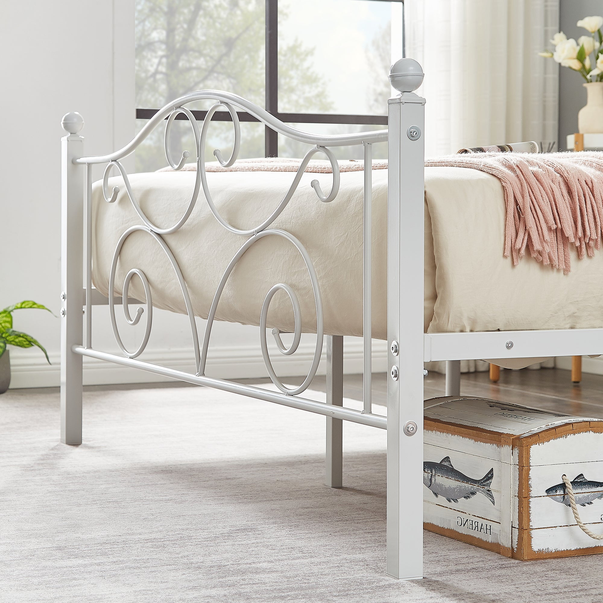 VECELO Queen Metal Bed Frame with Headboard & Footboard, Box Spring Replacement, Heavy Duty & Quick Assembly, White