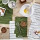 thumbnail image 2 of Juego de toallas de cocina KitchenAid Albany, paquete de 4 unidades, verde matcha y blanco, 2 of 4