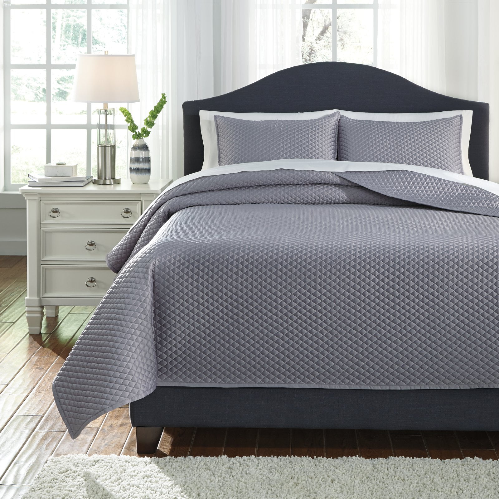 Signature Design by Ashley Dietrick Quilt Set - Thumbnail 3