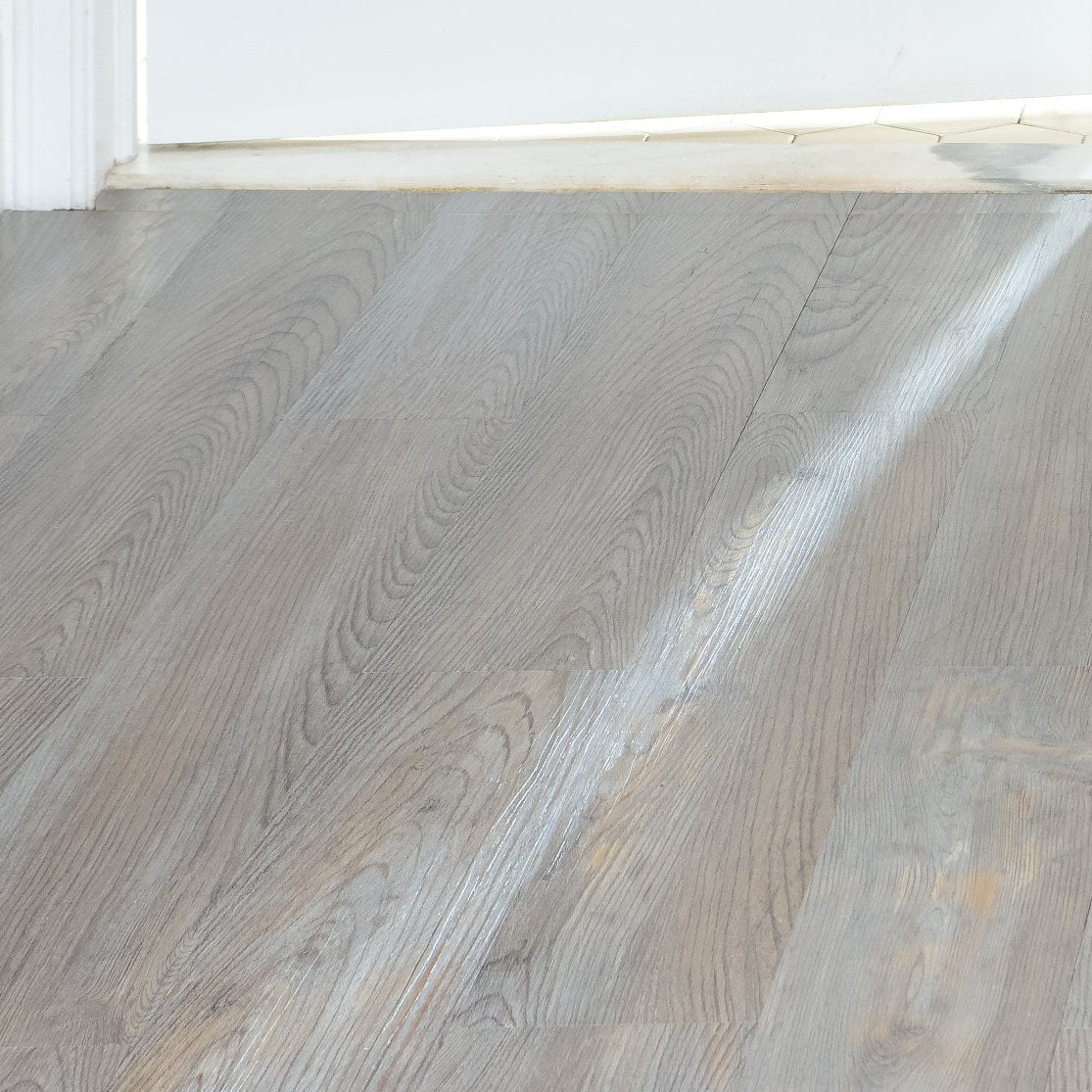 PowerSellerUSA Luxury Peel & Stick Semi-Gloss Wood Look 2.0mm Vinyl Floor Planks, Easy DIY Installation, Water Resistant, 6"x36", 5-Pack 50 Planks, Silver Spruce