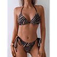 thumbnail image 4 of Conjunto de Bikini Triangular de Dos Piezas con Cuello Halter y Lazos Laterales para Mujer, Color Café, Talla L, 4 of 8