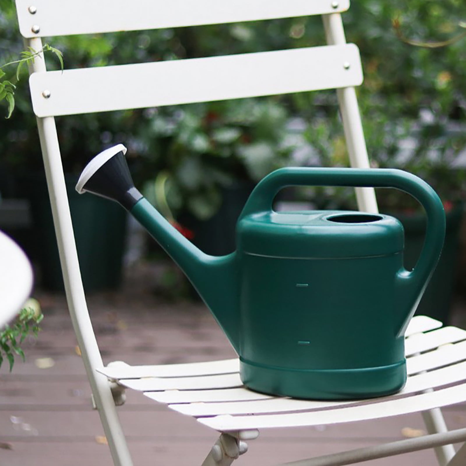 Large Capacity Durable Watering Can for Home Gardening Lightweight and Ergonomic Design for Easy Handling for Indoor and Outdoor Use