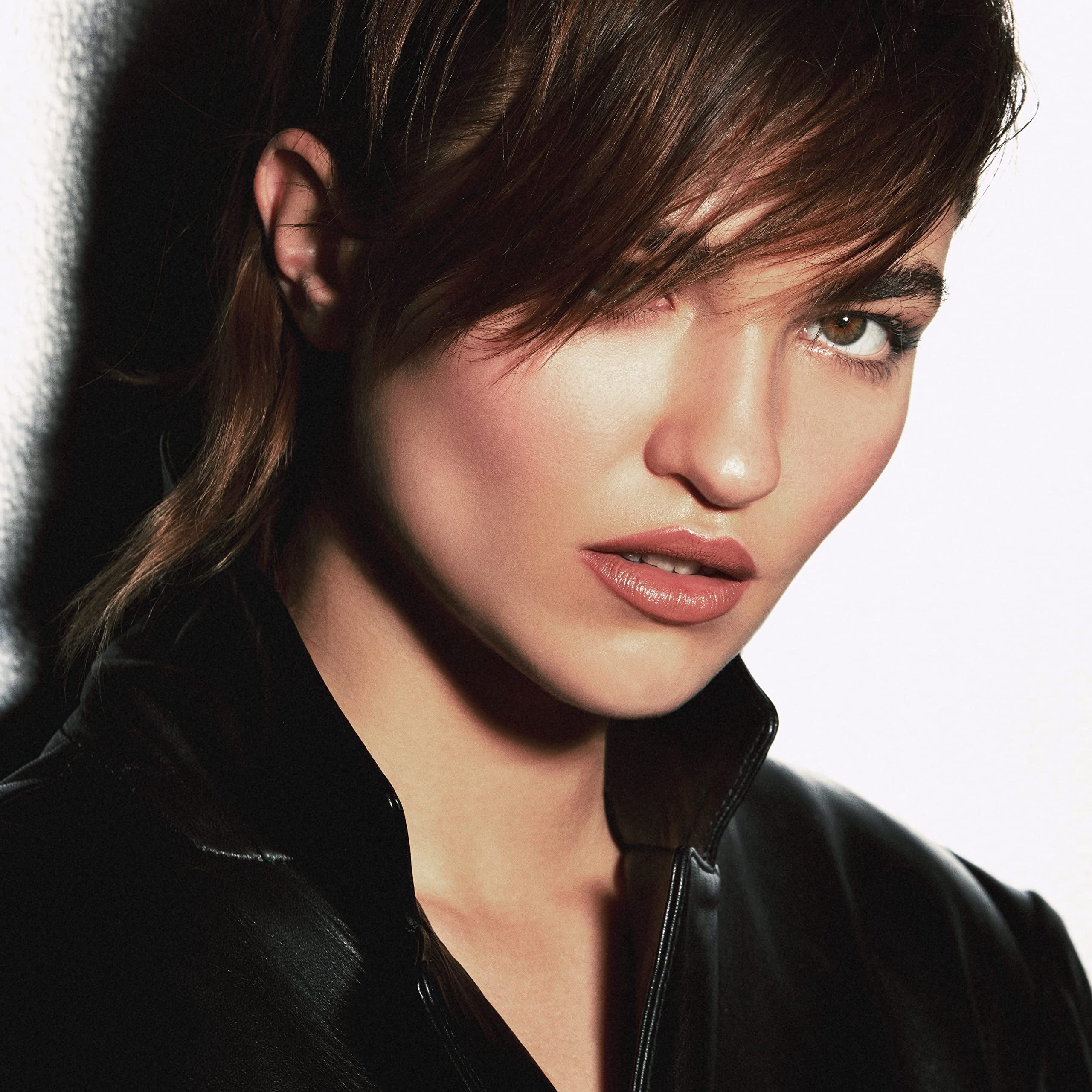 Rinna Beauty Icon Collection Lipstick;  Troublemaker