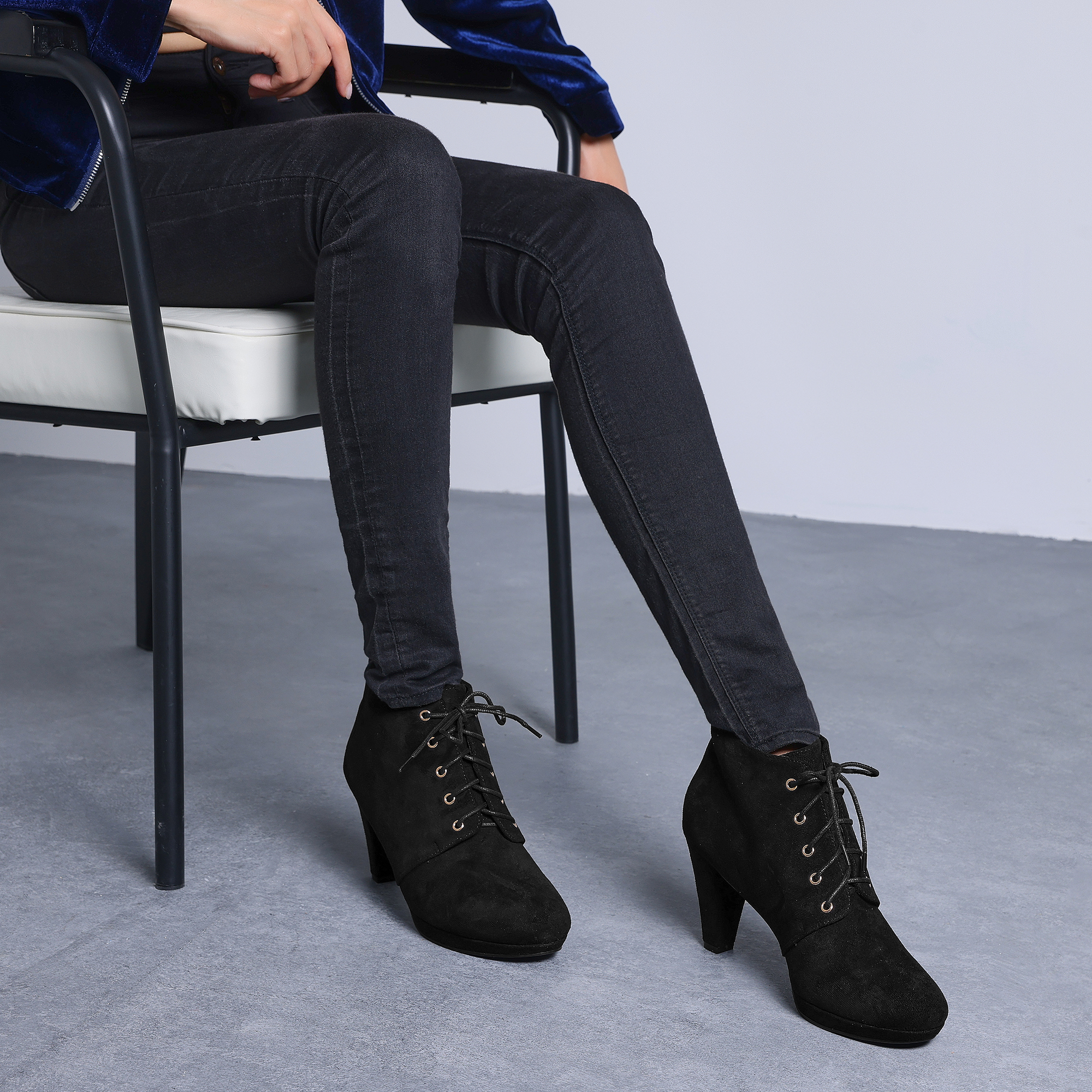 DARING DIVA Lace Up Platform Block Heels Ankle Boots Black 9
