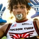 thumbnail image 5 of Protector bucal deportivo Oxygen Diamond Binky Battle máxima transpirabilidad, funciona con aparatos ortopédicos y no requiere ebullición unitalla sin sabor color Diamante Rosa, 5 of 5