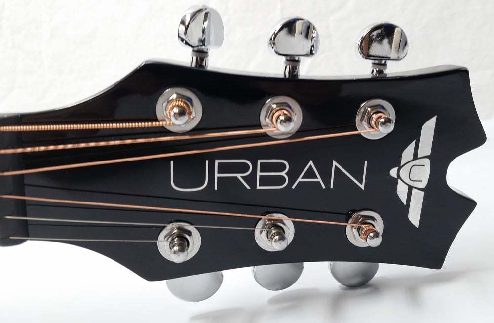 Keith UrbanPLAYER Tour Guitar 50-piece Package Brazilian Burst Left 