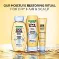 thumbnail image 2 of Garnier Whole Blends Miel Eau Crème Sans Rinçage Réparatrice d'Hydratation, pour Cheveux Secs et Cuir Chevelu, 2 of 5