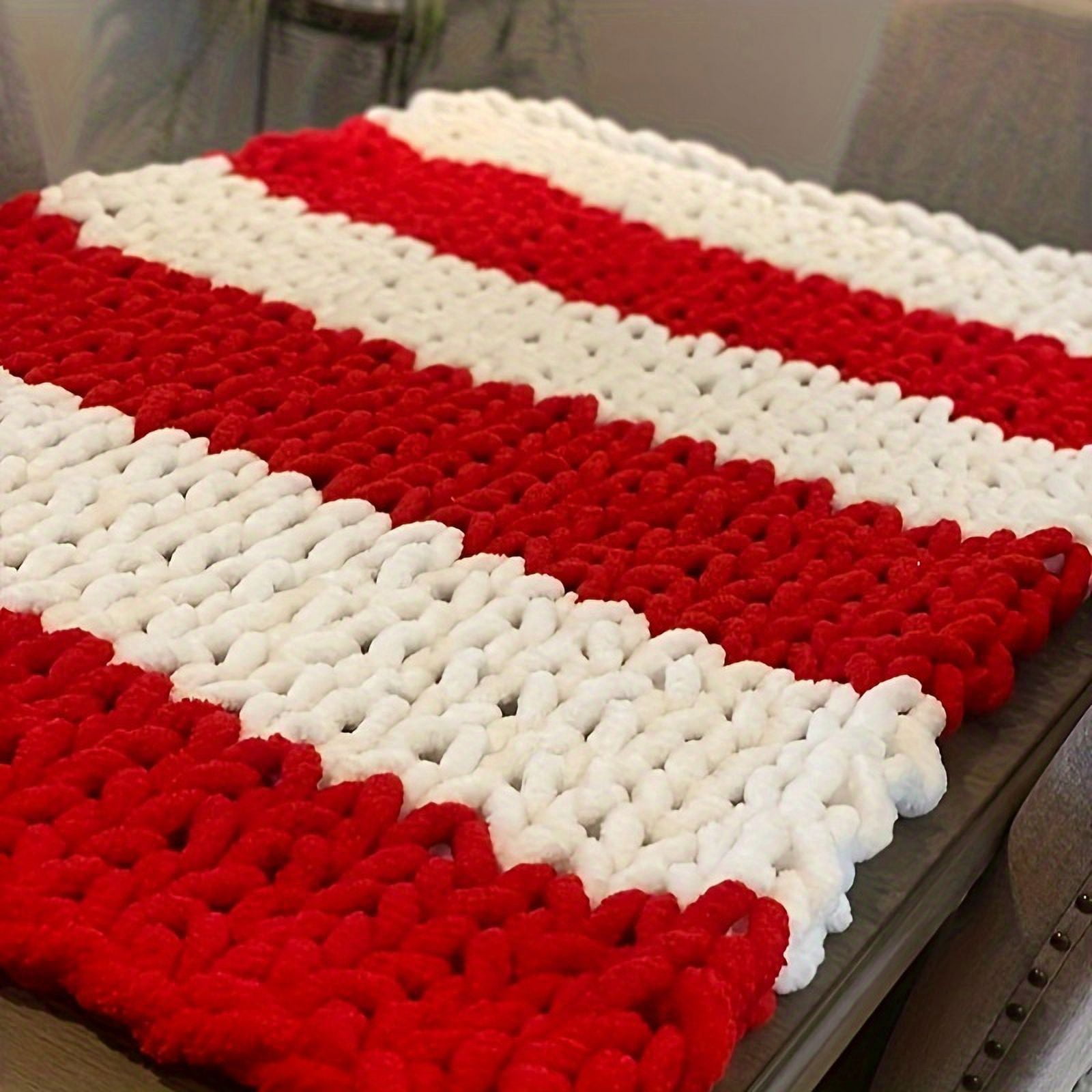 1pc Polyester 100.00% Yarn, Extra Chunky Knit Chenille Yarn For Hand Knitting Soft Snuggle Blanket Sofa Cushion -30yd 8oz