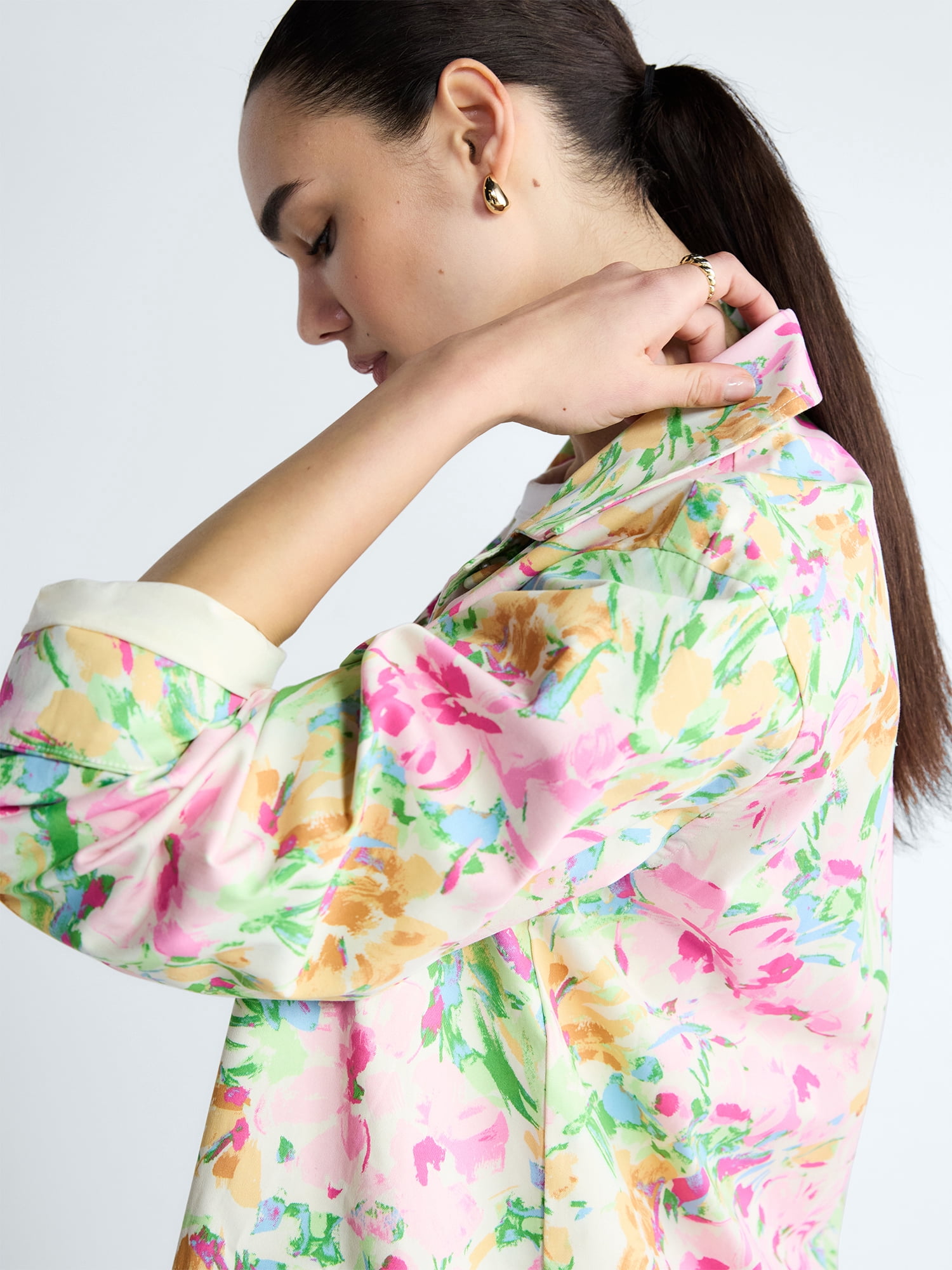 Free Assembly Women's and Women's Plus Floral Car Coat with Long Sleeves, Sizes XS-4X