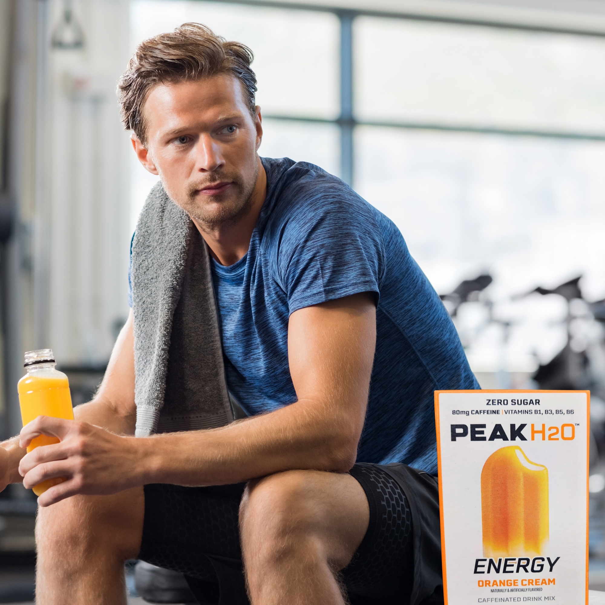 Peak H20 Orange Cream Energy Drink Mix 2 Boxes 12 Total Servings, Zero Sugar Low Calorie Caffeinated Beverage Packets for Sports Gym Workout with Snoep in Beperkte Oplage