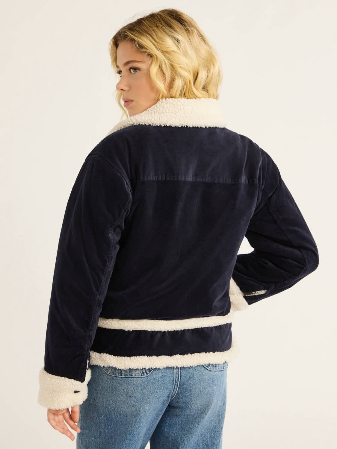 Free Assembly Women's and Women's Plus Corduroy Jacket with Faux Shearling Trim, Sizes XS-4X