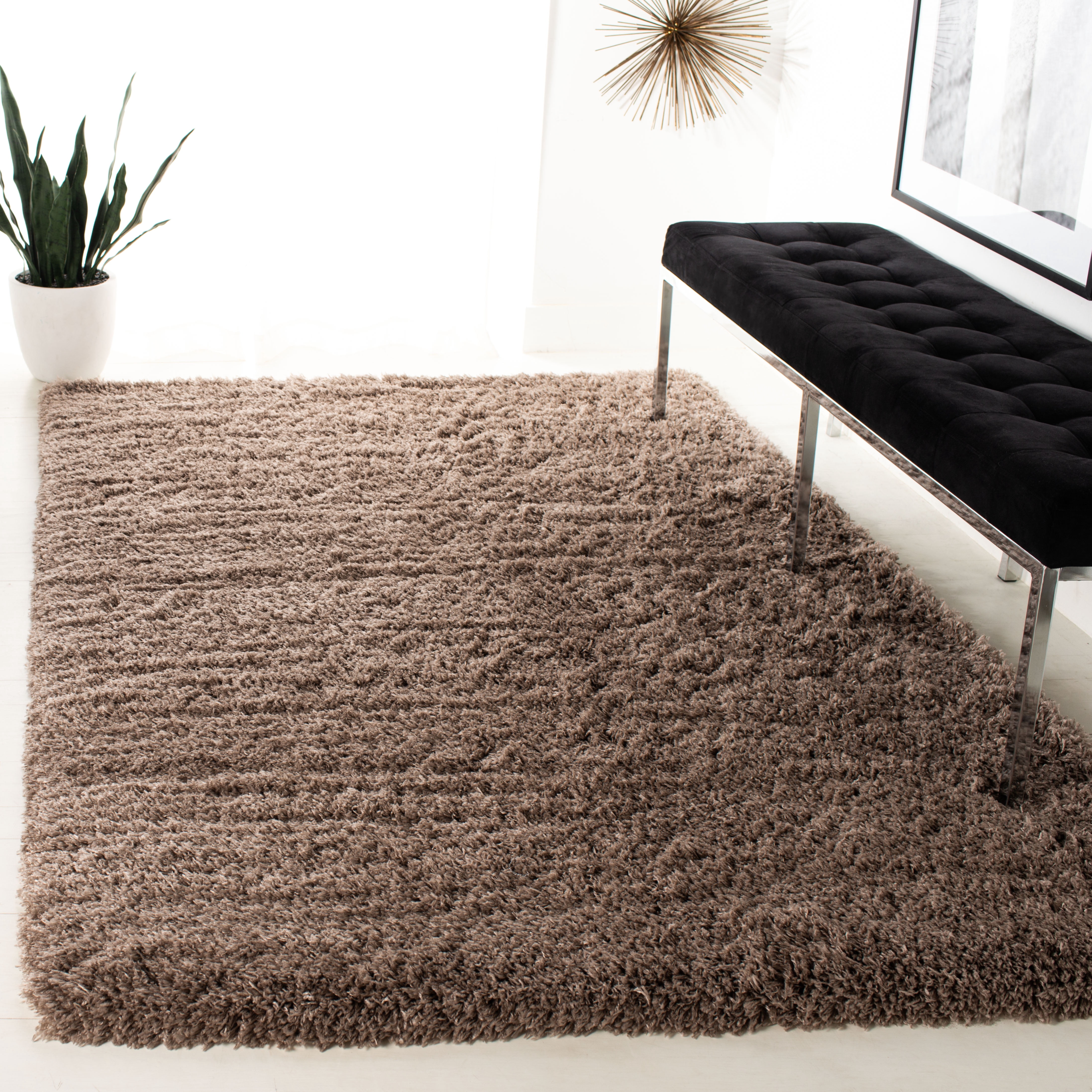SAFAVIEH Polar Abbot Solid Shag Area Rug, Mushroom, 5'1" x 5'1" Square