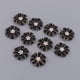 thumbnail image 3 of 10 botones planos con forma de flor de perlas y diamantes de imitación para manualidades y costura. negro + diamantes de imitación, 3 of 9