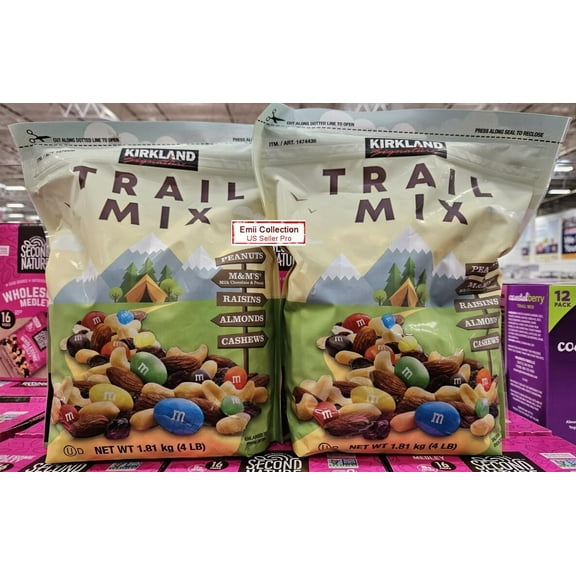 Kirkland Signature Trail Mix 4lb 1.81kg (2 Bags)