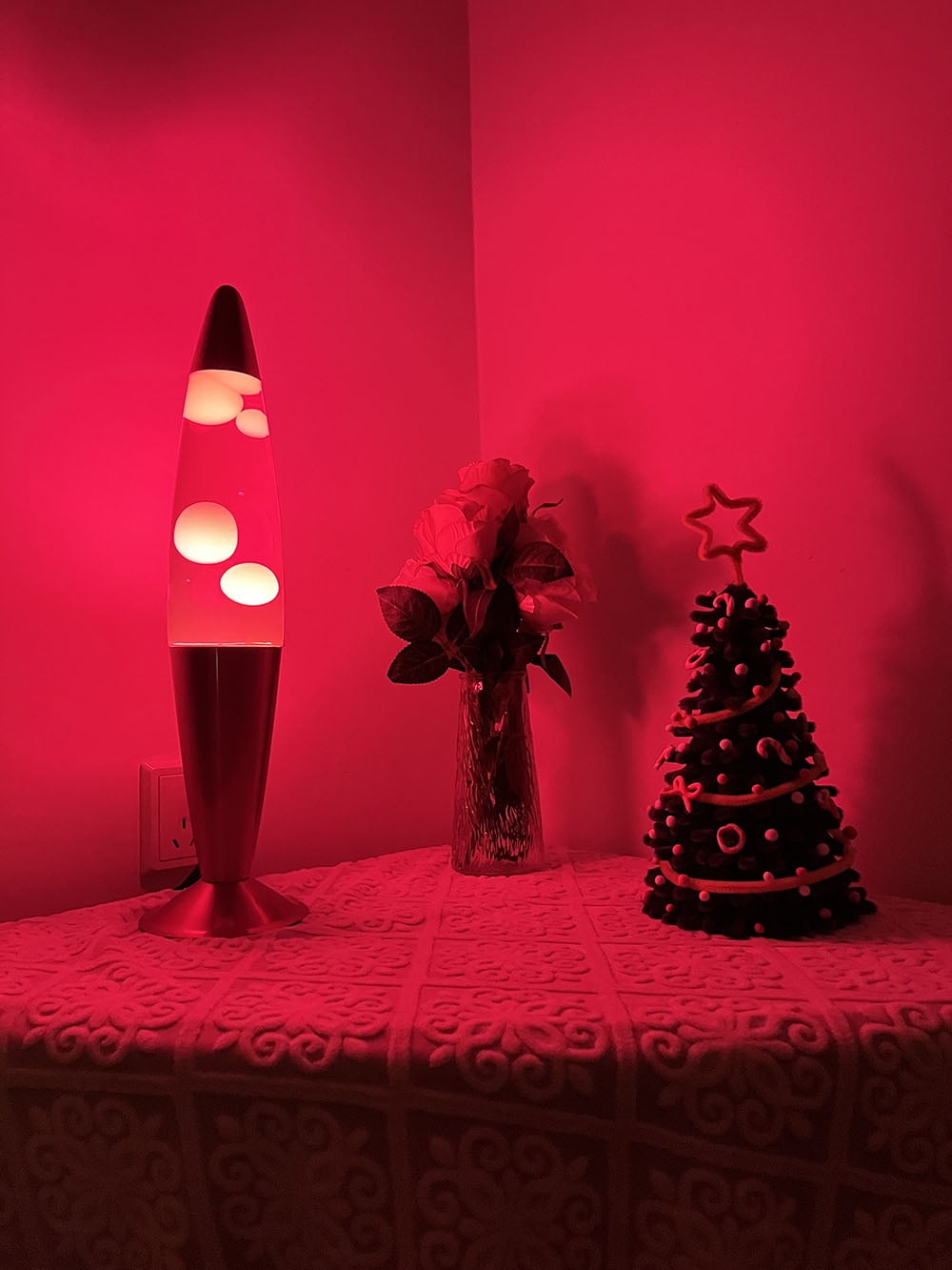 Libubow 16 Inch Pink Lava Motion Lamp, White Wax in Pink Liquid, 2 Count