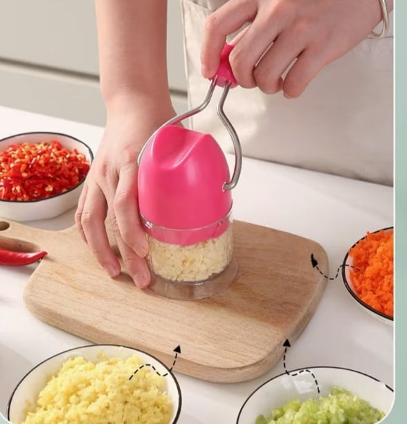 1pc Multi-Functional Garlic Press Set with Storage Box - Includes Stainless Steel Garlic Crusher, Slicer, and Cleaning Tools for Kitchen Use