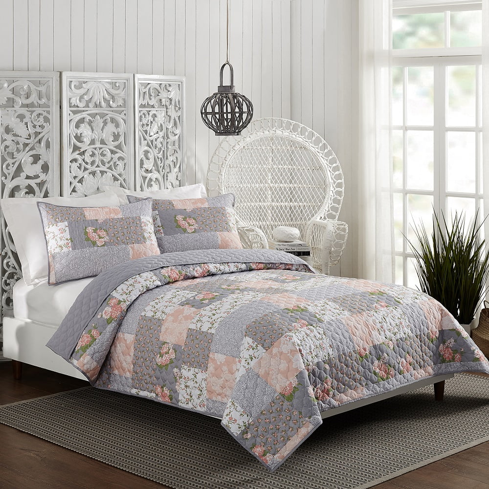 Modern Heirloom La Flor Pink Patchwork Printed 3-Piece Quilt Set, Full/Queen