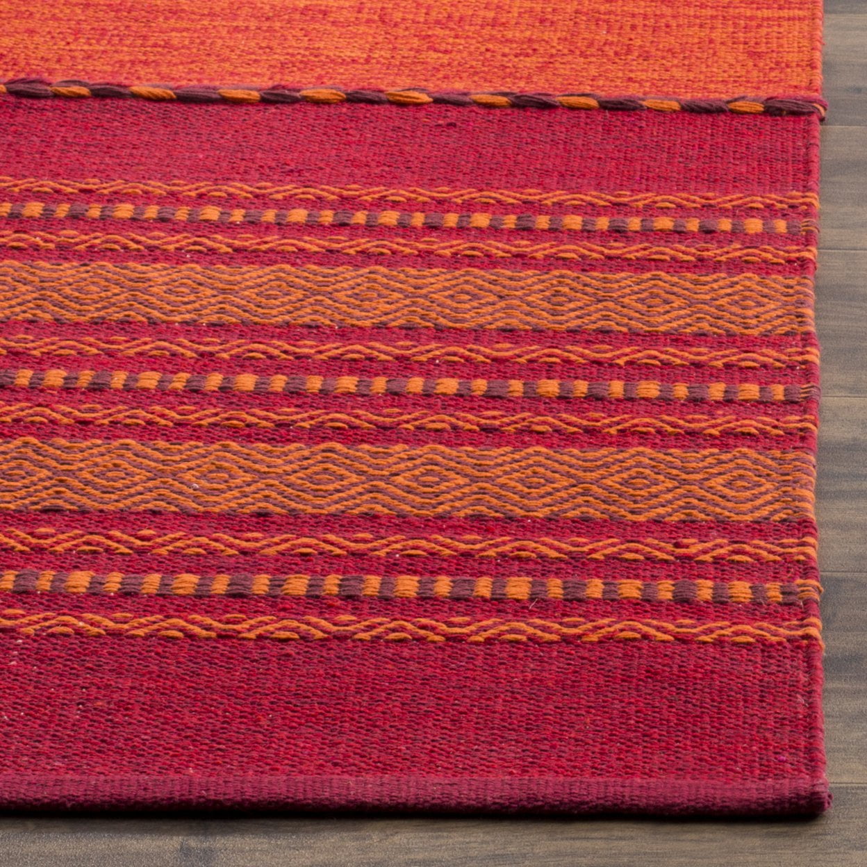 SAFAVIEH Montauk Ben Striped Soft Braided Cotton Runner Rug, Orange/Red, 2'6" x 6'