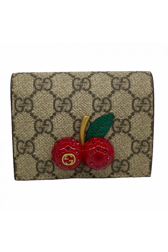 Pre-Owned Gucci wallet 476050 beige women's