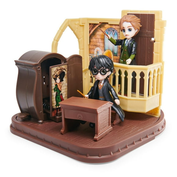 Wizarding World Harry Potter, Magical Minis Defense Against the Dark Arts Playset with 2 Exclusive Figures, 5 Accessories, Kids Toys for Ages 6 and up
