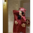thumbnail image 3 of Pijama para dormir tipo bata Afelpada De Lotso, 3 of 3