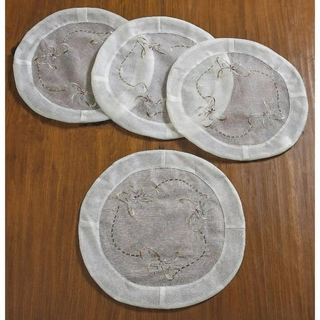 

Charlton Home Prater Luxurious Lace Embroidered 16 Placemat (Set of 4)