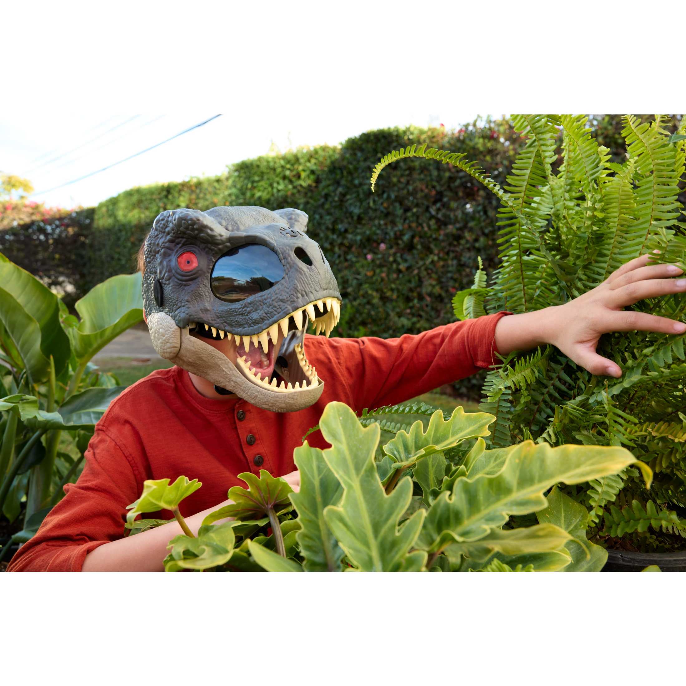 Jurassic World T-Rex Rage 'N' Roar LED Light-Up Mask photo 2
