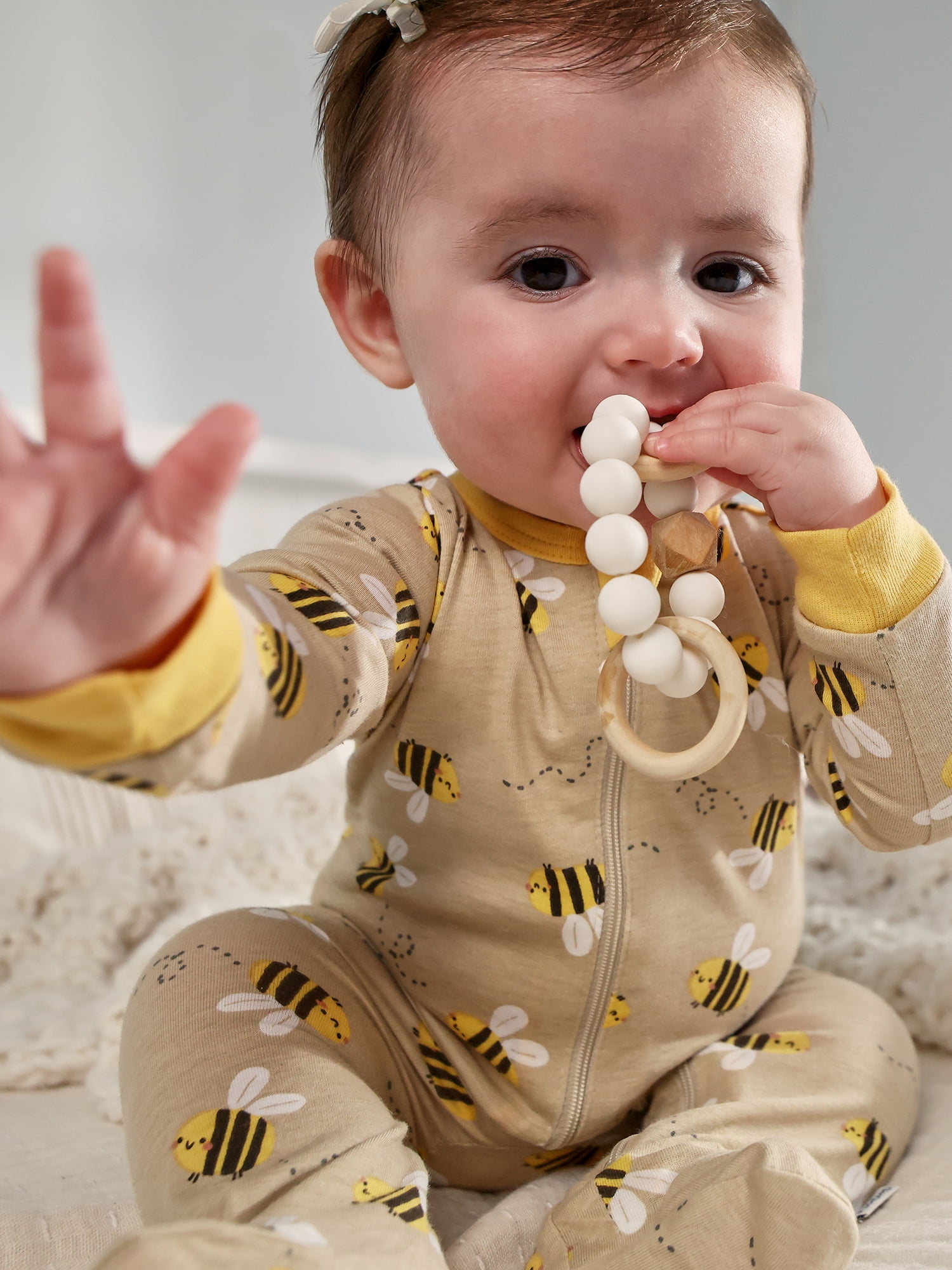 Gerber Gender Neutral Sleep ´N Play Footed Pajama, 3-Pack, Sizes Newborn - 6/9 Months