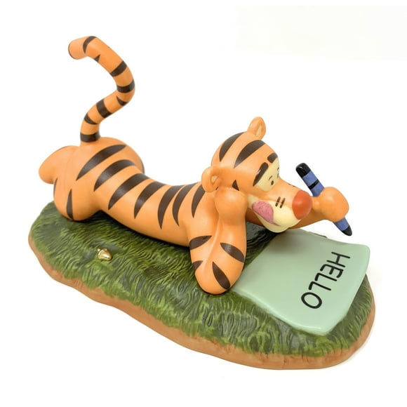 Walt Disney Art Classics - Tigger Hello Figurine