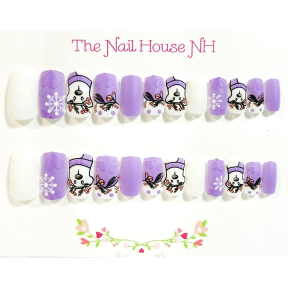 Cute Holiday Bear Matte Embossed Square Winter Holiday Christmas Press On Nails - 24 Pieces - Artificial Nail Kit