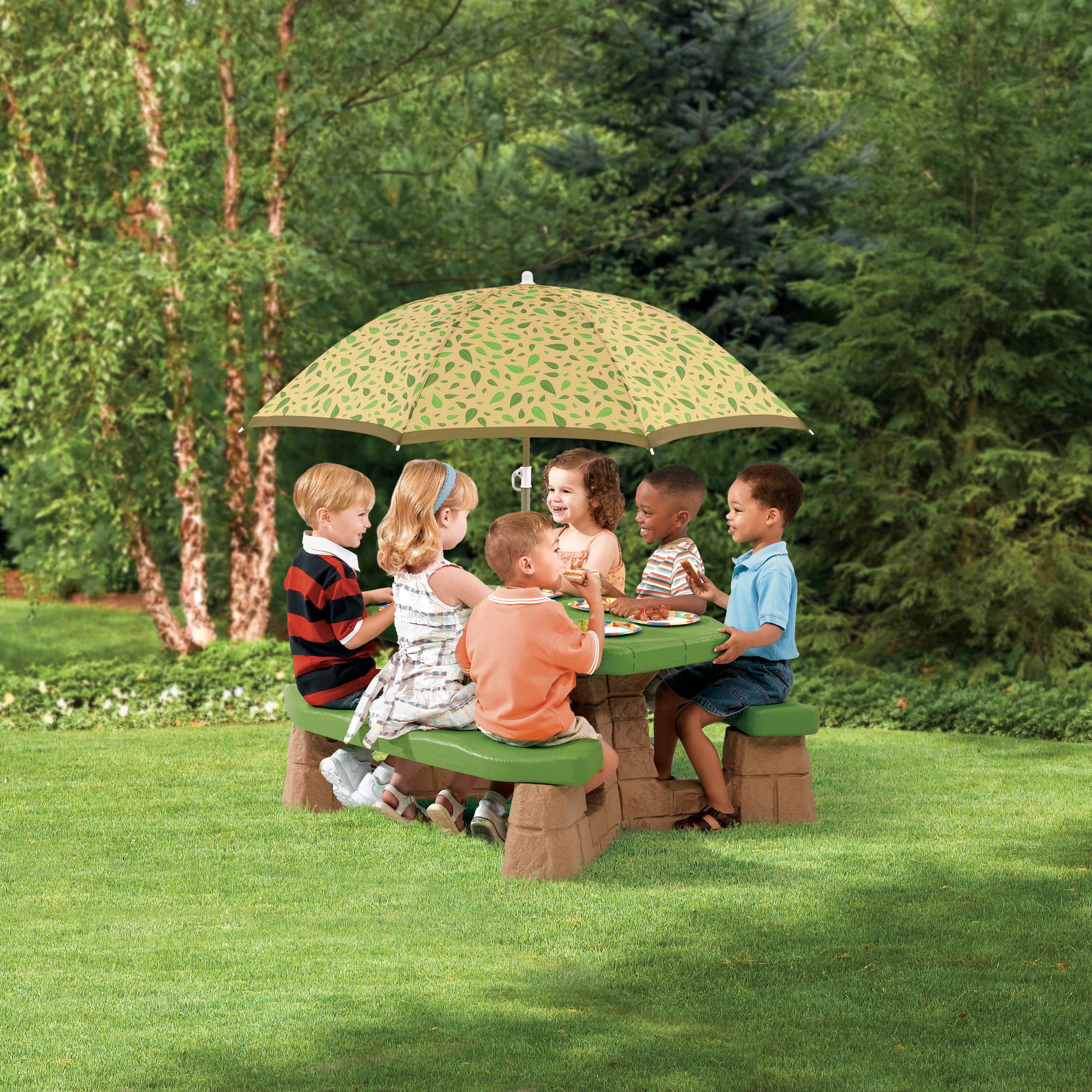 Step2 Naturally Playful Kids Picnic Table with 60-inch Umbrella - 1