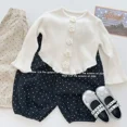 thumbnail image 2 of Suéter de punto Kawaii para niñas pequeñas, cárdigan de punto de flores blancas, lindo suéter de Navidad dulce, cárdigan para bebé, 2 of 5