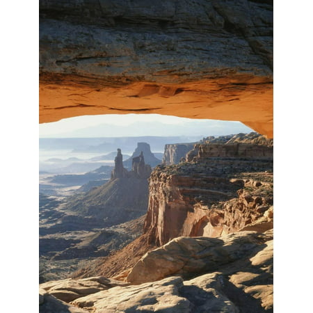 View of Mesa Arch at Sunrise, Canyonlands National Park, Utah, USA Print Wall Art By Scott T. (Best Time To Visit Utah National Parks)