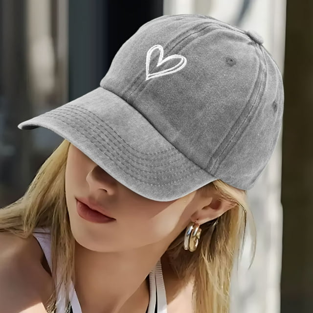Gorra de béisbol para mujer con bordado de corazón: gorra de moda para niñas para deportes al aire libre,ajustable,bonita y casual