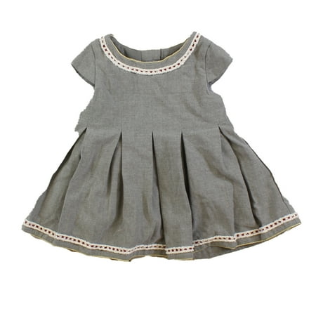 

Pre-Owned Tahari baby Girls Grey Dress size: 24 Months (Good)