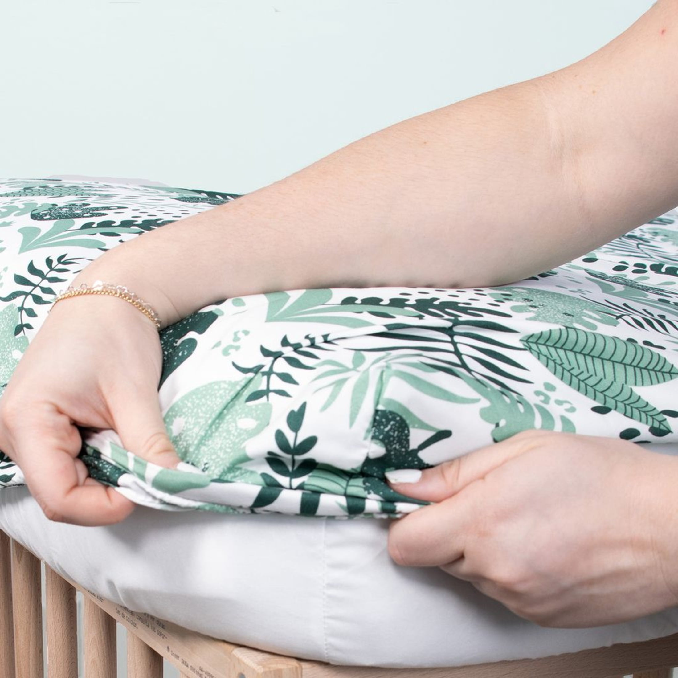 The Peanutshell Fitted Crib Sheets for Boys or Girls, 4 Pack Set, Green Botanical Leaf