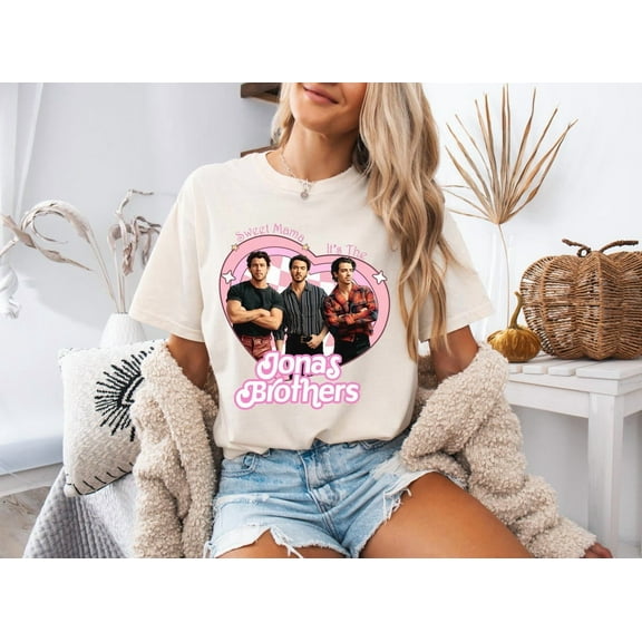 ZENUA Retro Jonas Brothers Boyband Graphic T-Shirt – Vintage Music Tee Hot Trending Shirt/Sweatshirt/Hoodie