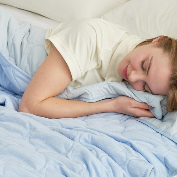 Cooling Blanket for Hot Sleepers Queen/King/Large Size Machine Washable Breathable Throws Blankets for Women All-Season for Night Sweats Couch Sofa Bedroom Use,59.01"x78.74"