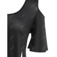 thumbnail image 3 of Geometría de hombros abiertos de tamaño grande. Rosegal Camisetas tallas grandes, 3 of 5