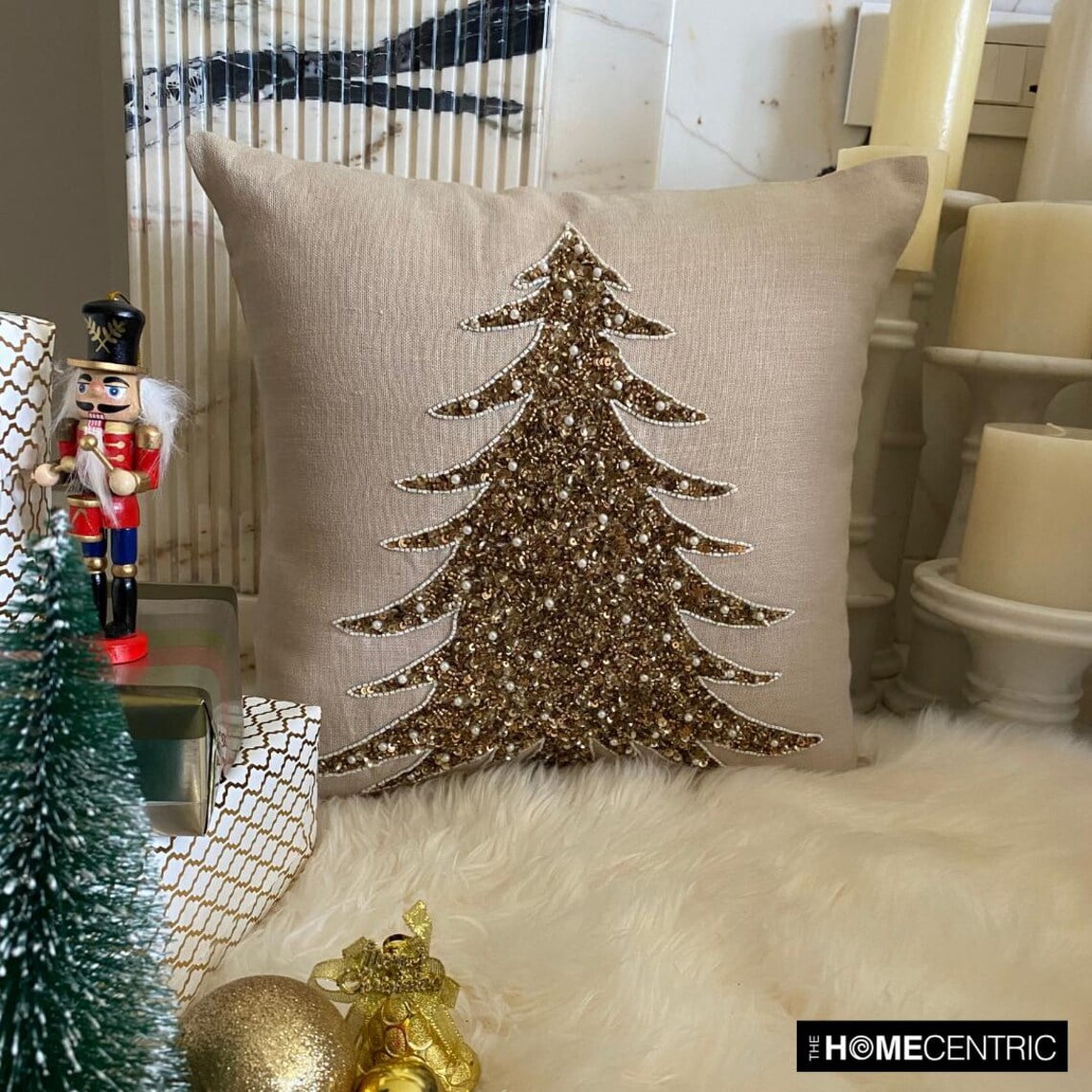 Christmas Decorative Throw Pillow cover, 20"x20" Gold Linen Pillowcase, Modern Christmas Tree Holiday Decorative Pillow Cover For Sofa Couch, Hotels, living Room, Bed Room - Glittering Pine