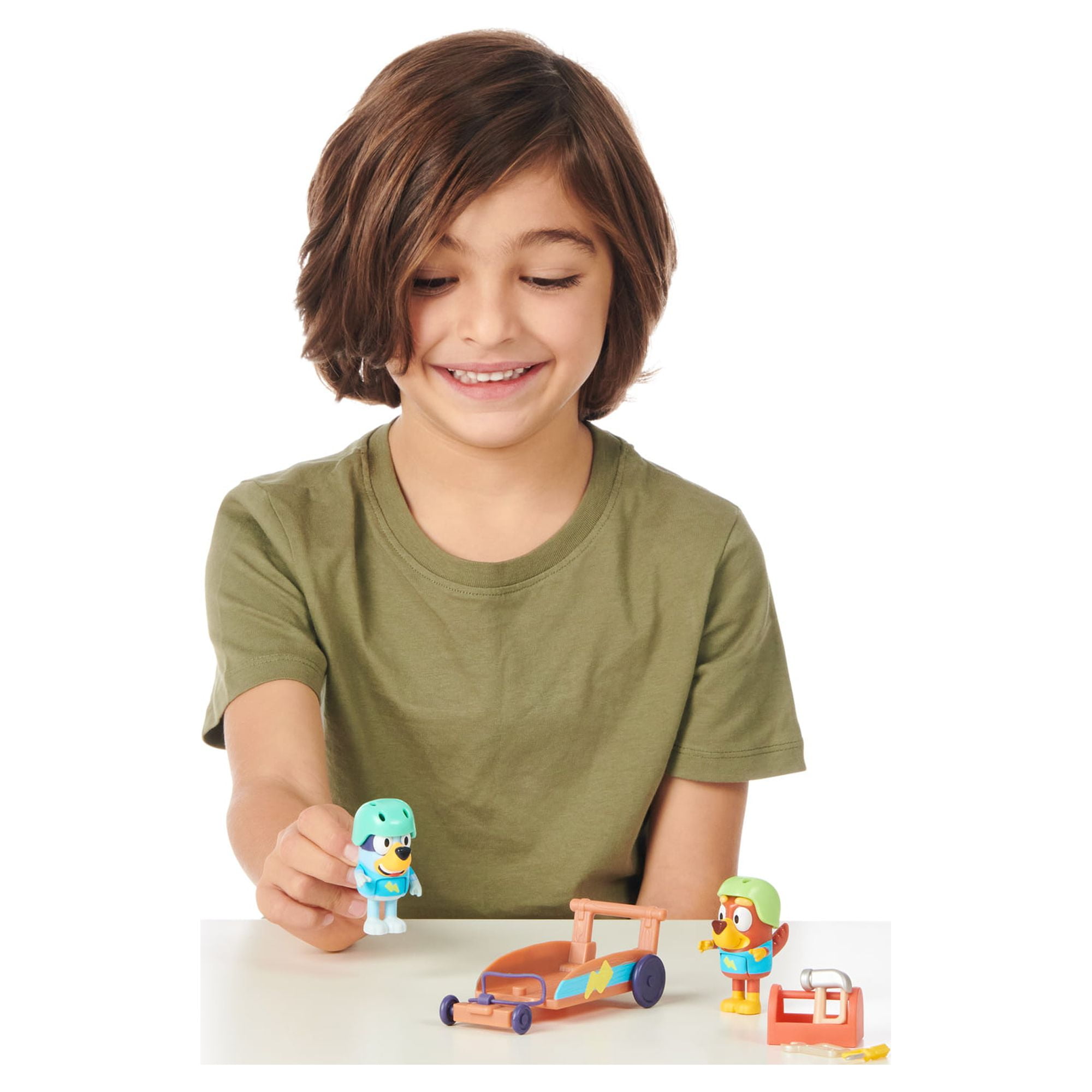 Bluey, Rusty & Bluey's Go-Kart Vehicle and Figures Pack, 2.5-3 inch Figures and Accessories, Preschool, Ages 3+