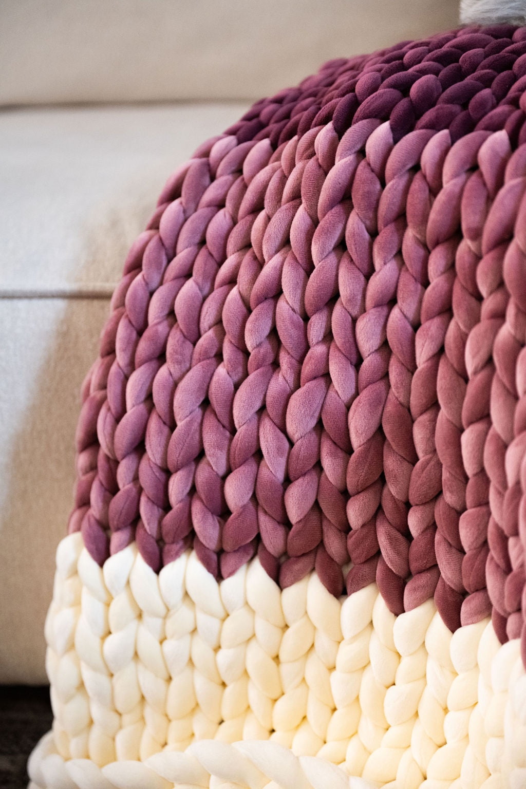 Lion Brand Yarn Cover Story Cozy Luxe Cream Jumbo Polyester Yarn 2 Pack