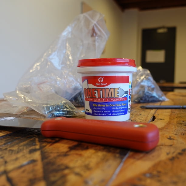 Red Devil ONETIME® Lightweight Spackling Wall Filler 8 oz, Single