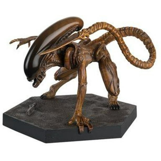 Alien & Predator Mega Xenomorph Dog